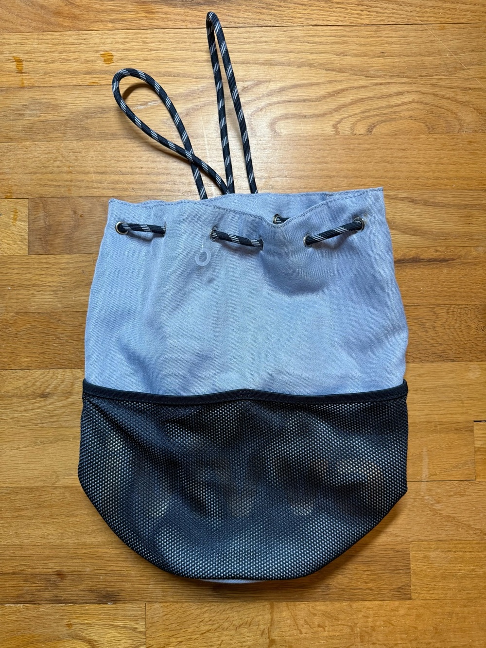 Ivivva by Lululemon blue Sal to Shine bucket bag sac Hard to Find